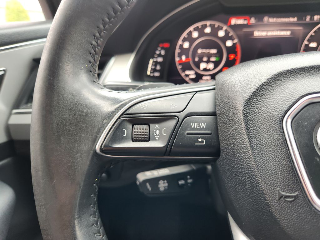 2017 Audi Q7 3.0 TDI Premium Plus Gray at Toyota of Victoria