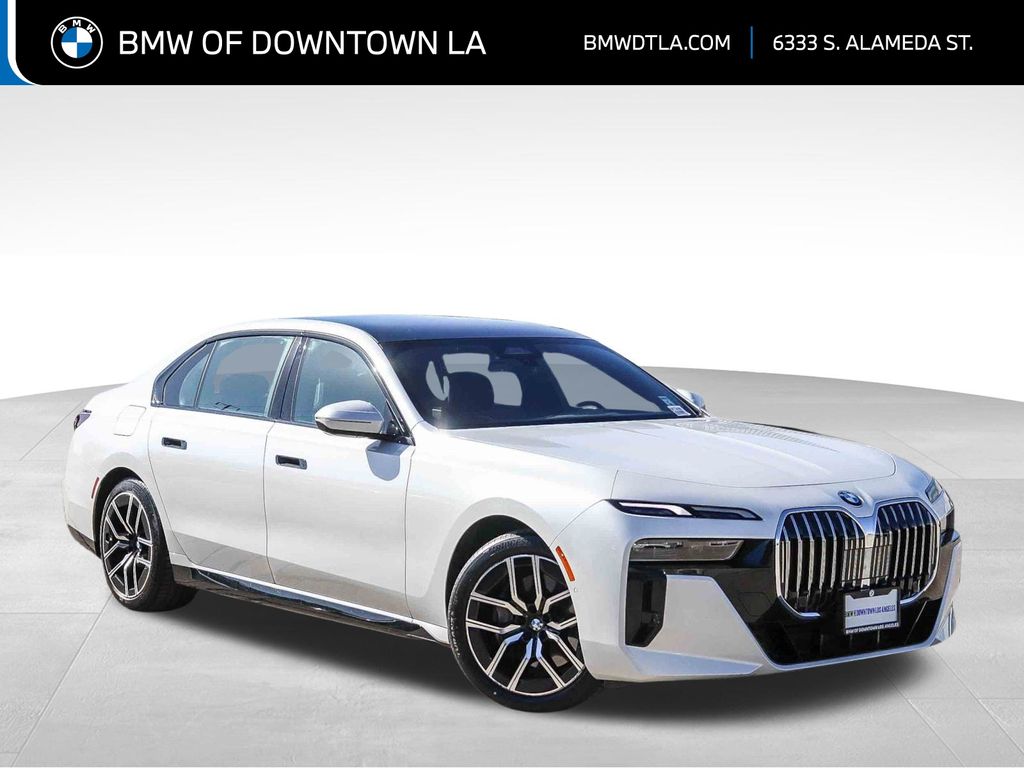 2025 BMW 7 Series 740i xDrive