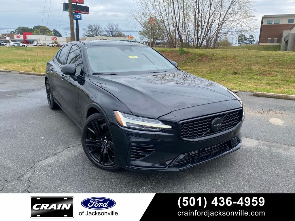2023 Volvo S60 Recharge T8 Plus Black Edition eAWD