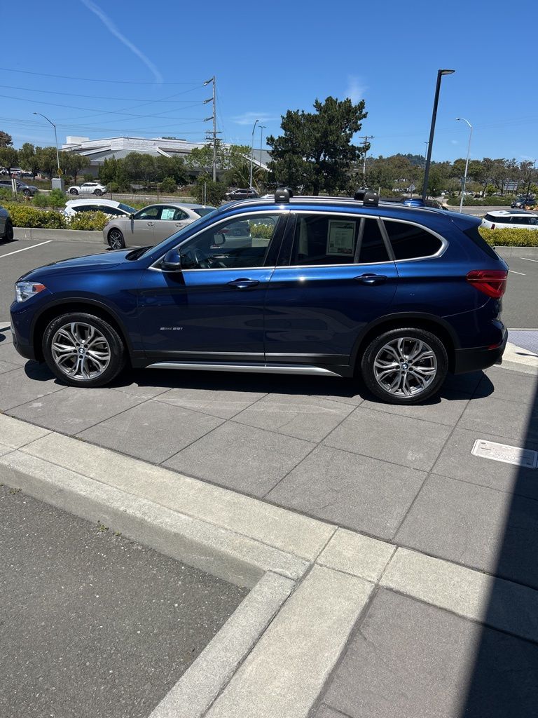 2017 BMW X1 sDrive28i 5