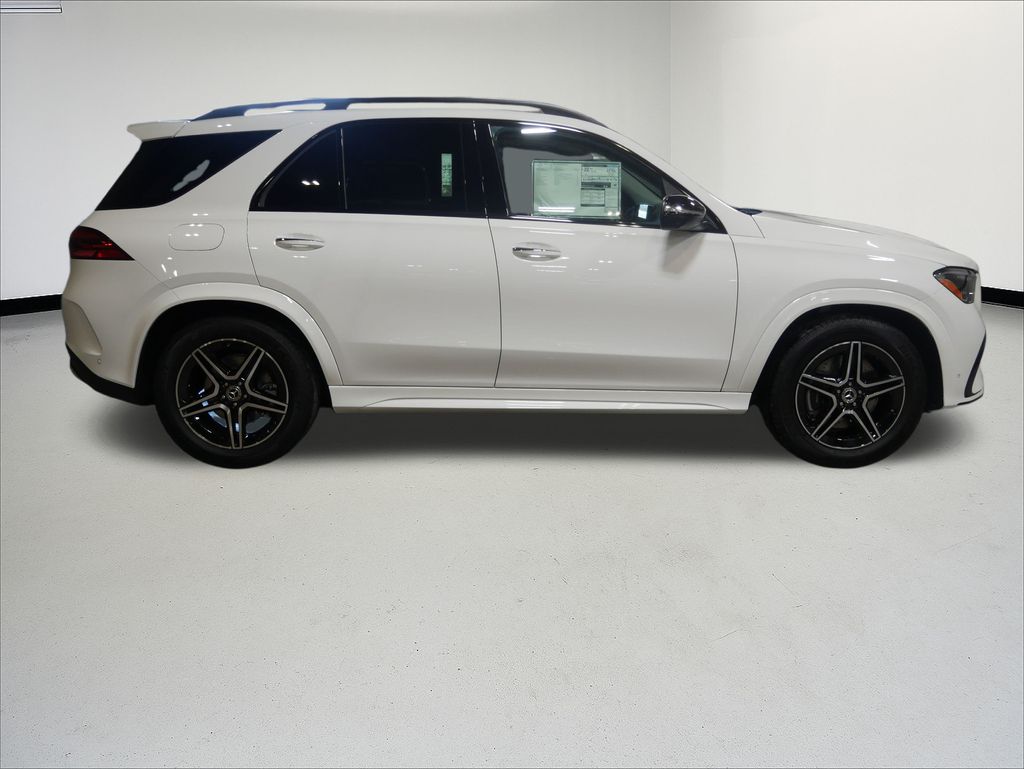 Thumbnail: 2026 Mercedes-Benz GLE - 6
