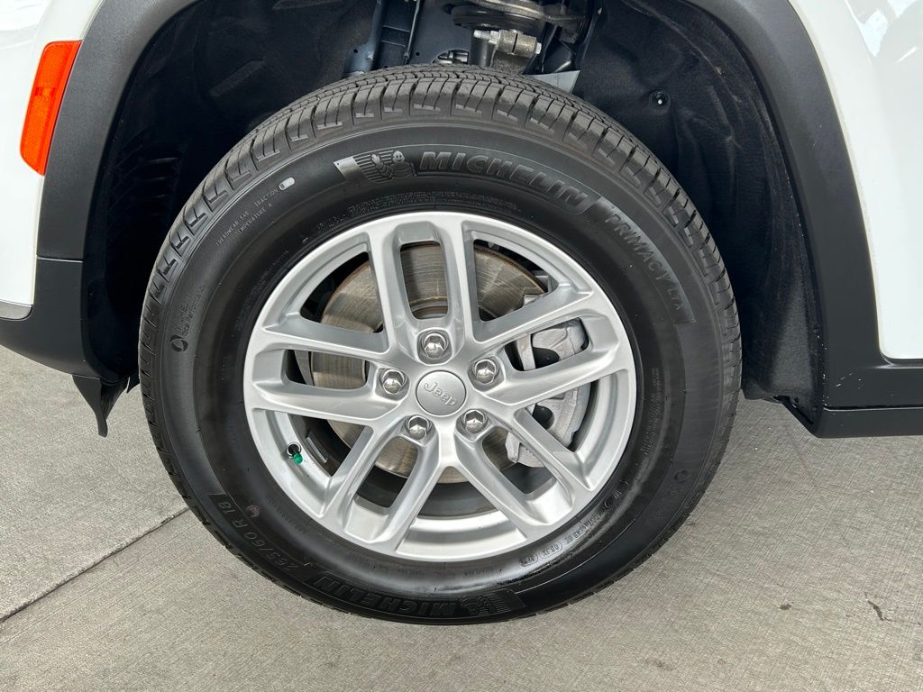 Used 2025 Bright White Clearcoat Jeep Laredo image 25