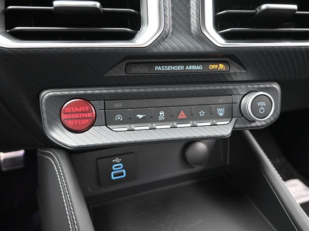 2025 Ford Mustang GT Premium Fastback
