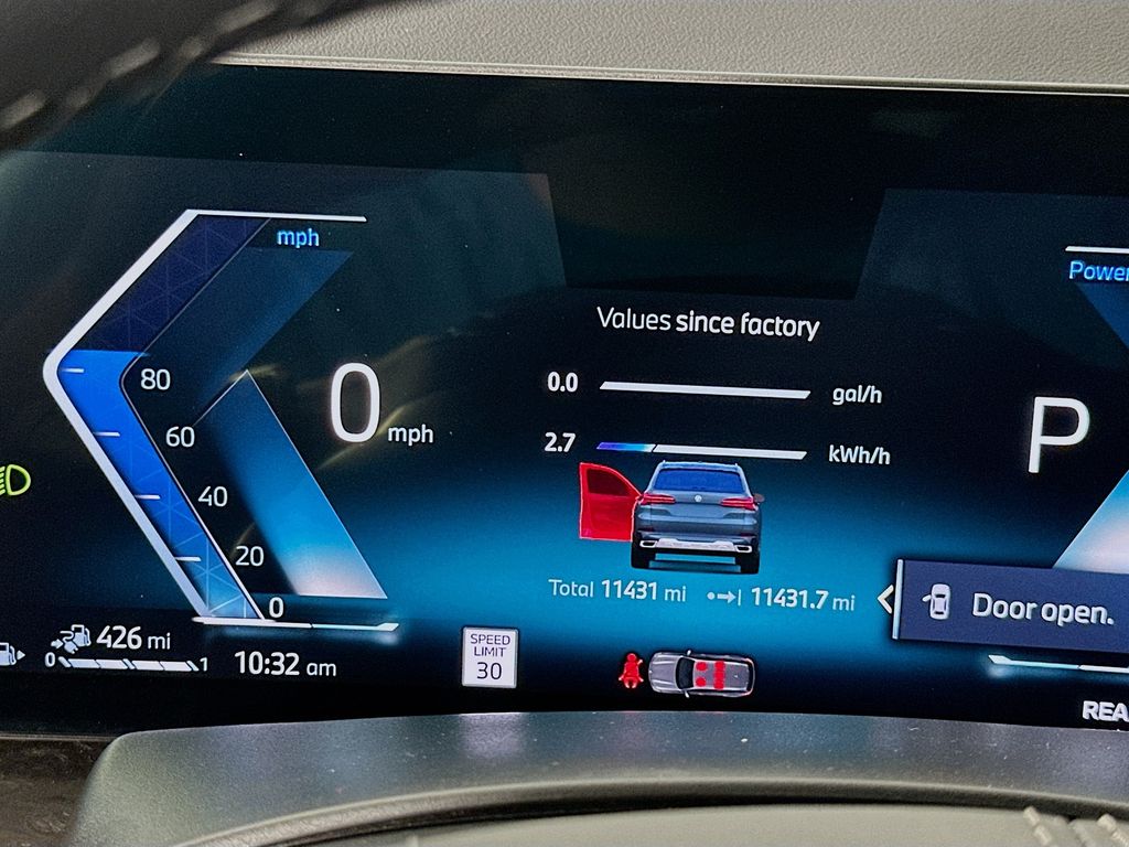 Thumbnail: 2025 BMW X5 - 12