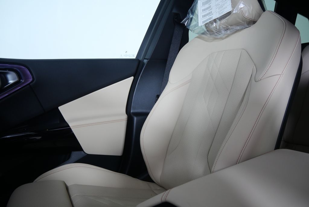 Thumbnail: 2026 BMW X3 - 21