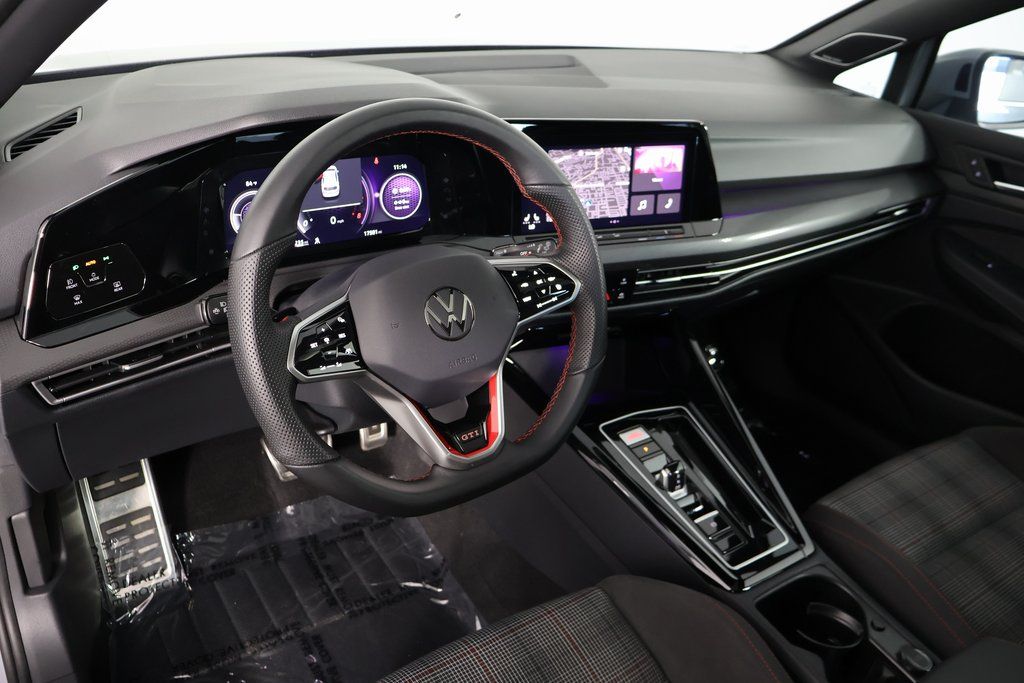 Thumbnail: 2024 Volkswagen Golf - 7