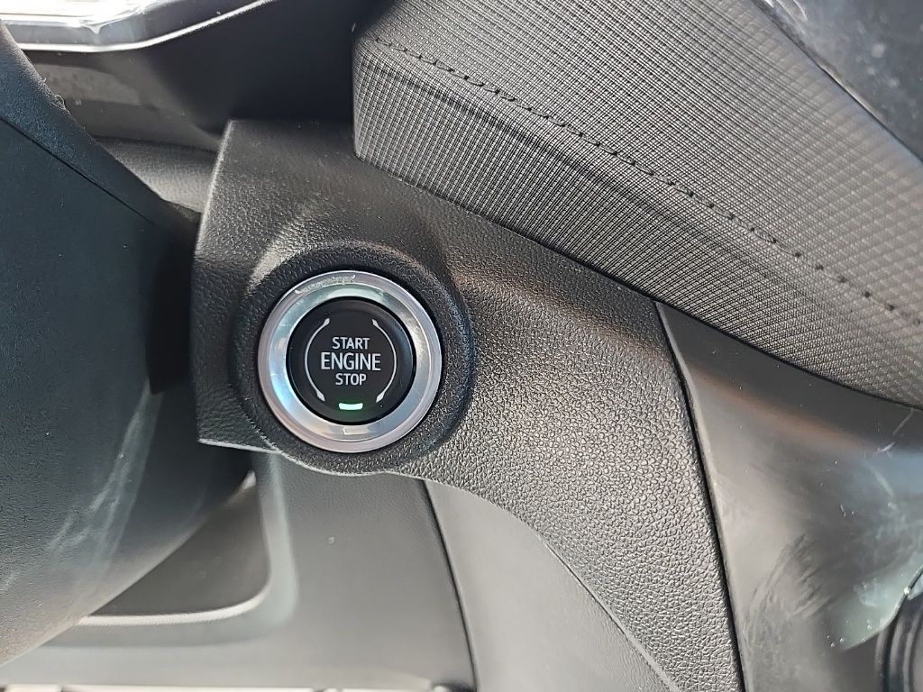 Used 2023 Red Chevrolet LT image 35