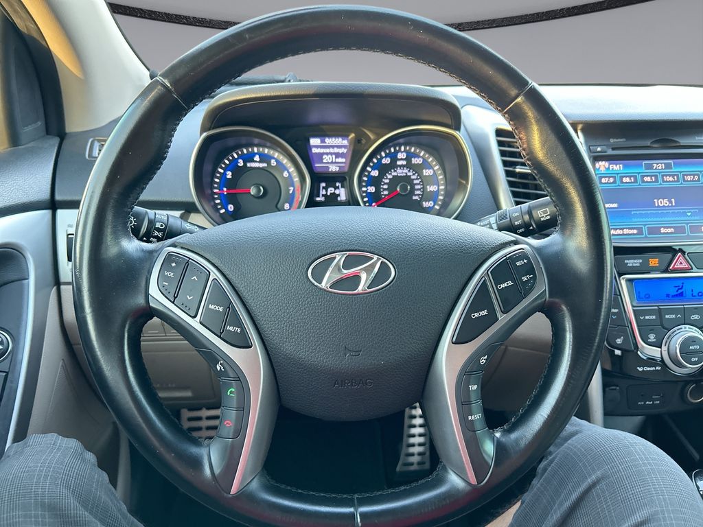 Thumbnail: 2014 Hyundai Elantra - 15