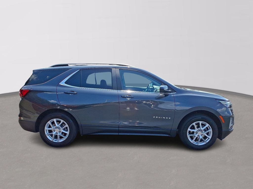 Thumbnail: 2022 Chevrolet Equinox - 7