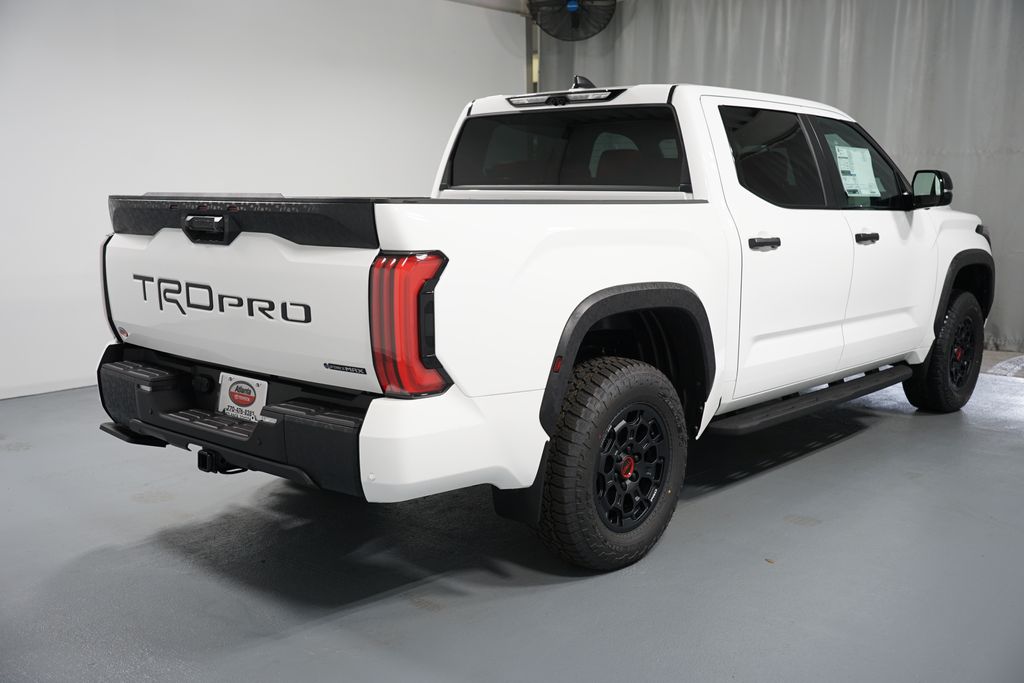 Thumbnail: 2025 Toyota Tundra - 10