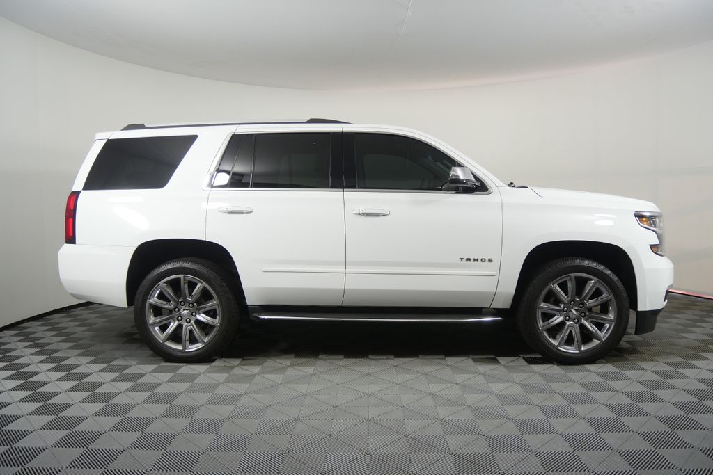 Thumbnail: 2017 Chevrolet Tahoe - 6