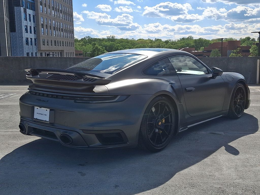 Thumbnail: 2021 Porsche 911 - 8