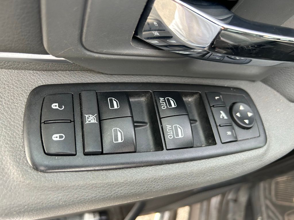 Thumbnail: 2018 RAM 1500 - 16