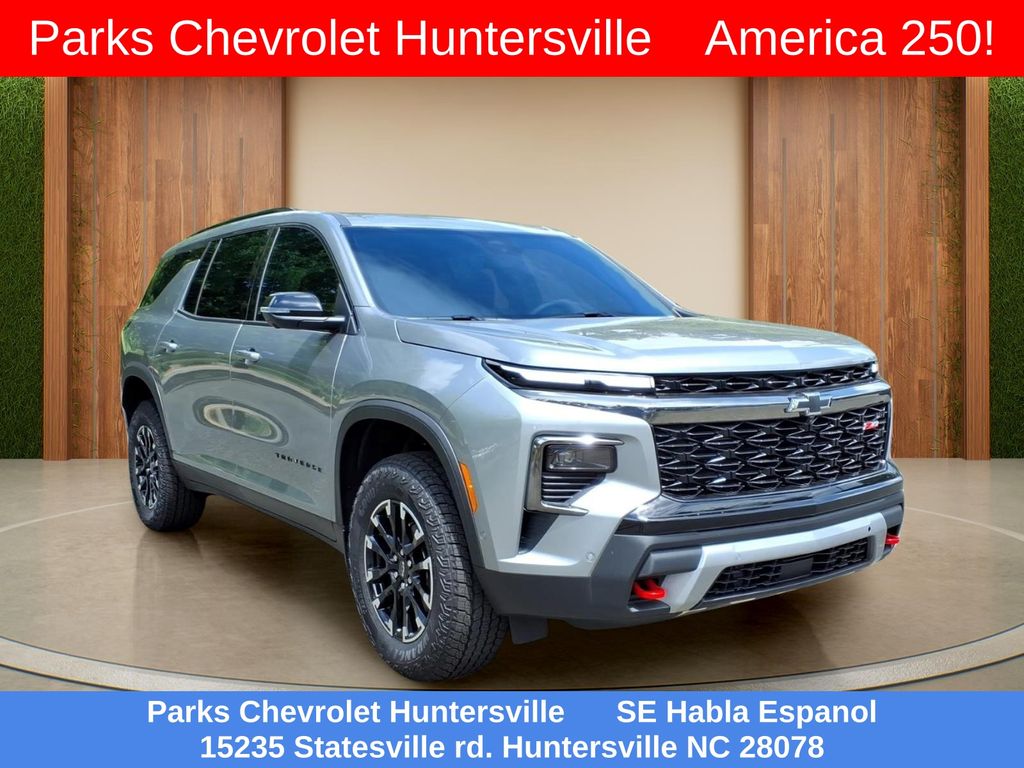 Sterling Gray Metallic 2026 Chevrolet Traverse SUV / Crossover Four-Wheel Drive 8-Speed Automatic