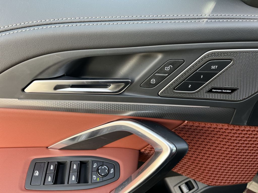 Thumbnail: 2026 BMW X1 - 13