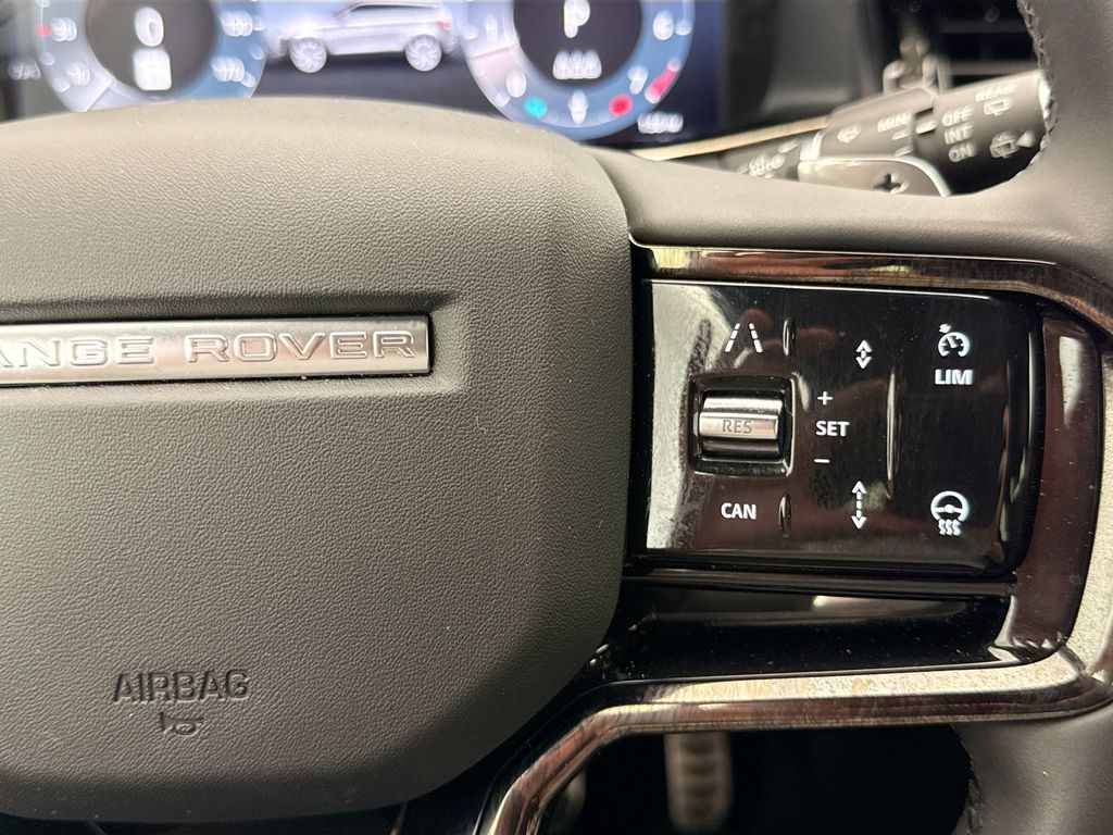Thumbnail: 2024 Land Rover Range Rover Evoque - 12