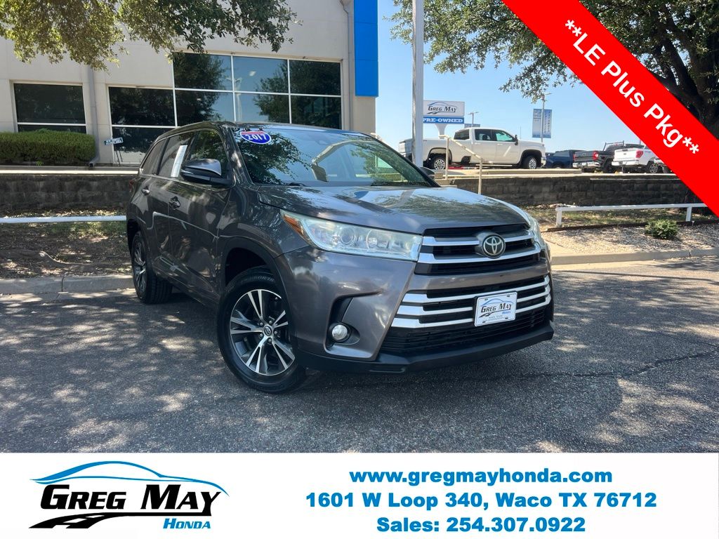 2017 Toyota Highlander LE Plus - 0