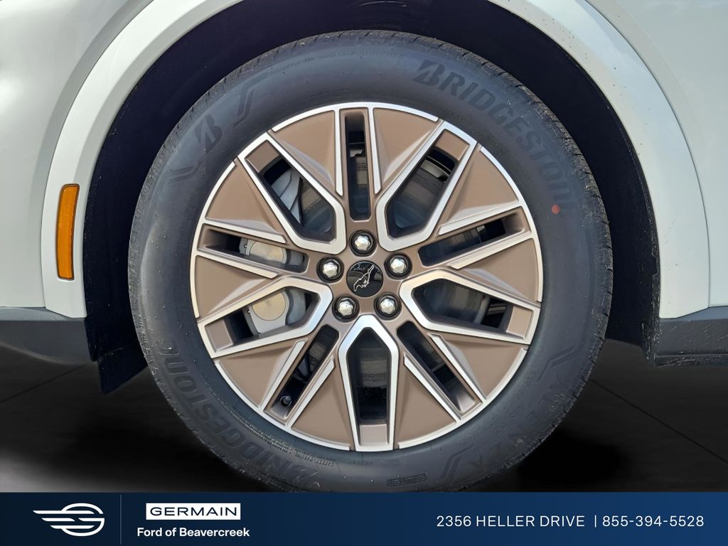 New 2026 White Ford Premium image 26