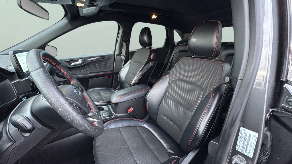 Certified Used 2024 Gray Ford ST-Line image 15