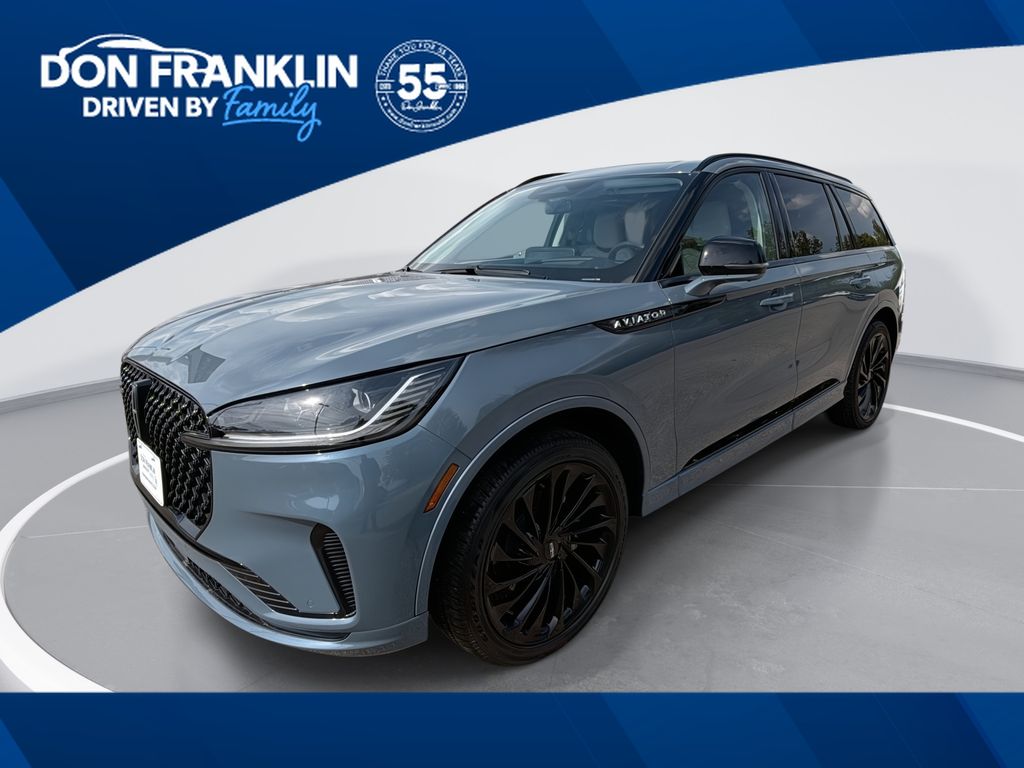 2026 Lincoln Aviator Reserve AWD's photo