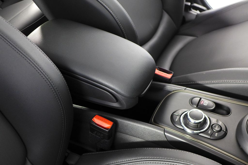 Thumbnail: 2023 MINI Cooper Countryman - 16