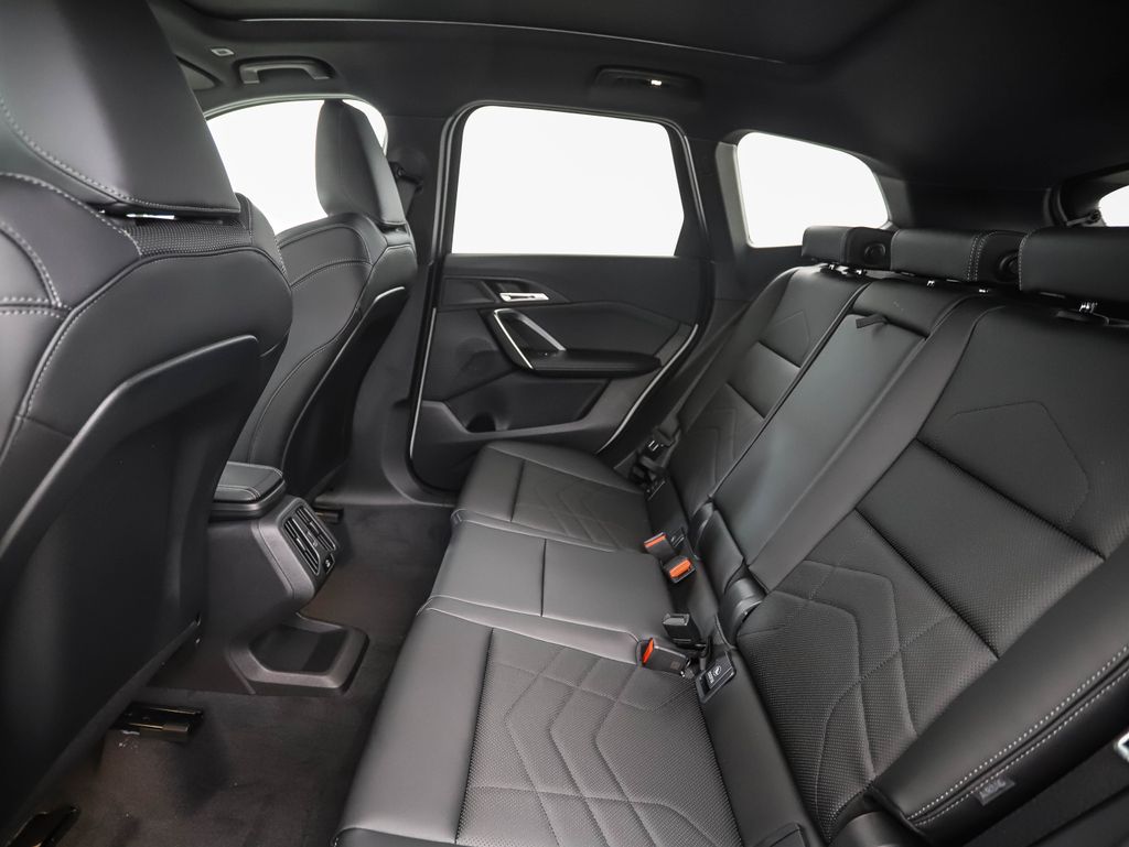 Thumbnail: 2026 BMW X1 - 23