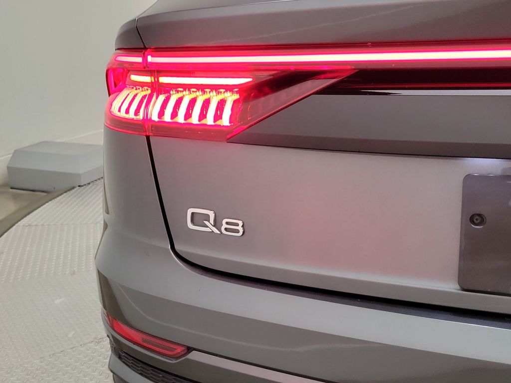 Thumbnail: 2019 Audi Q8 - 8
