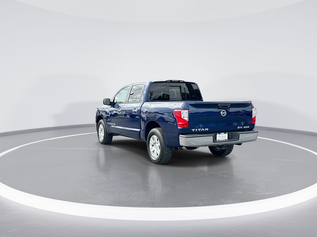 2019 Nissan Titan SV - 5