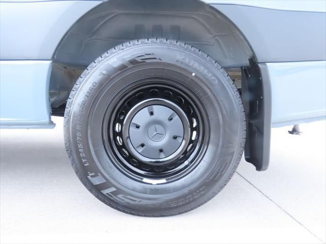 Thumbnail: 2025 Mercedes-Benz Sprinter - 29