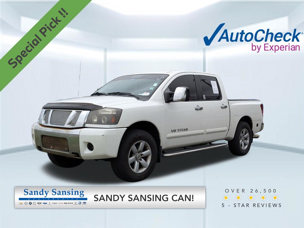 Blizzard White 2010 Nissan Titan SE Crew Cab Pickup Truck 4X2 5-Speed Automatic