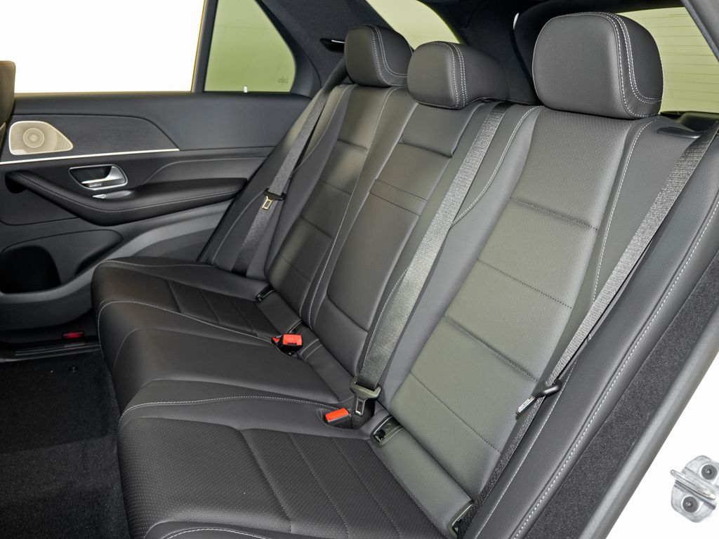 new 2026 Mercedes-Benz GLE car, priced at $80,250