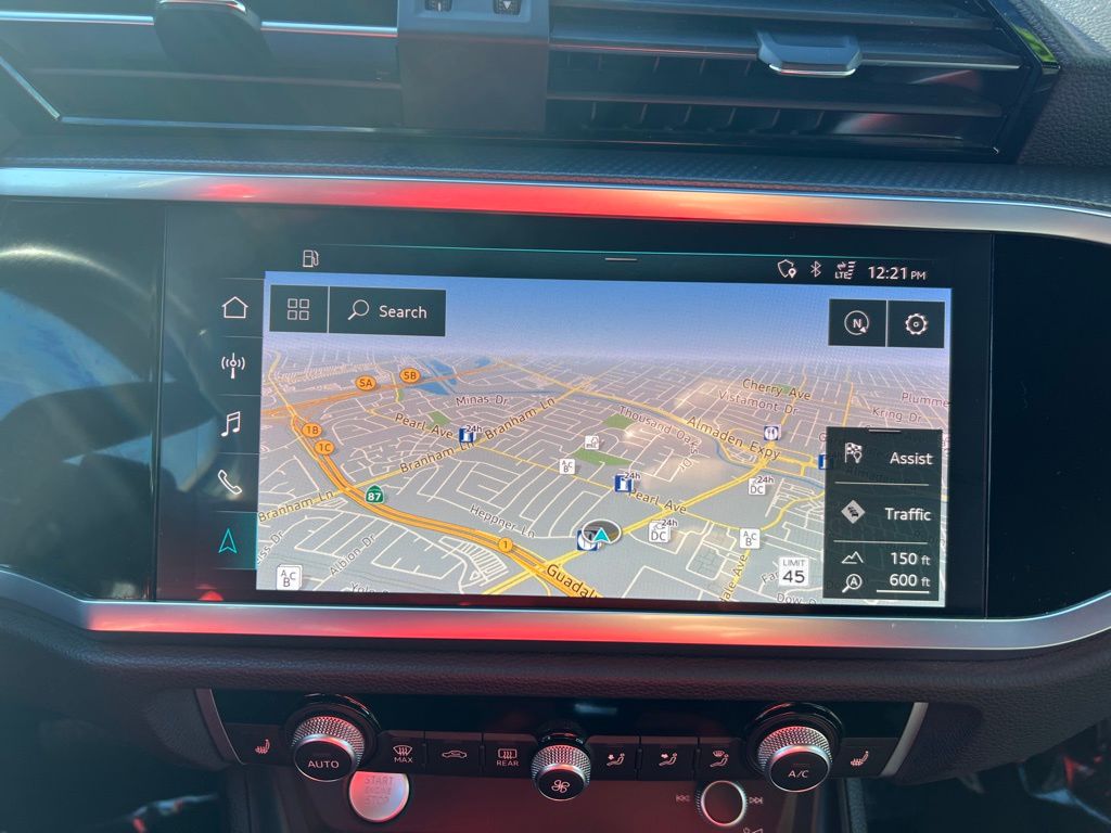 Thumbnail: 2020 Audi Q3 - 24