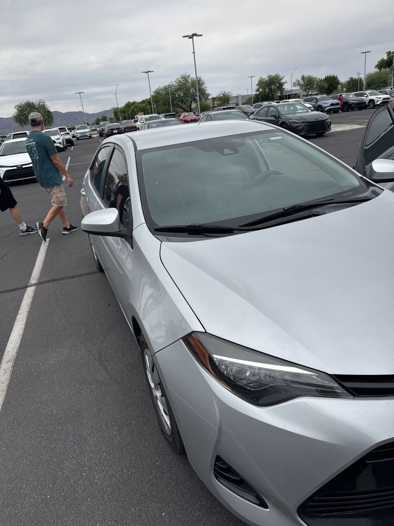 Thumbnail: 2017 Toyota Corolla - 2
