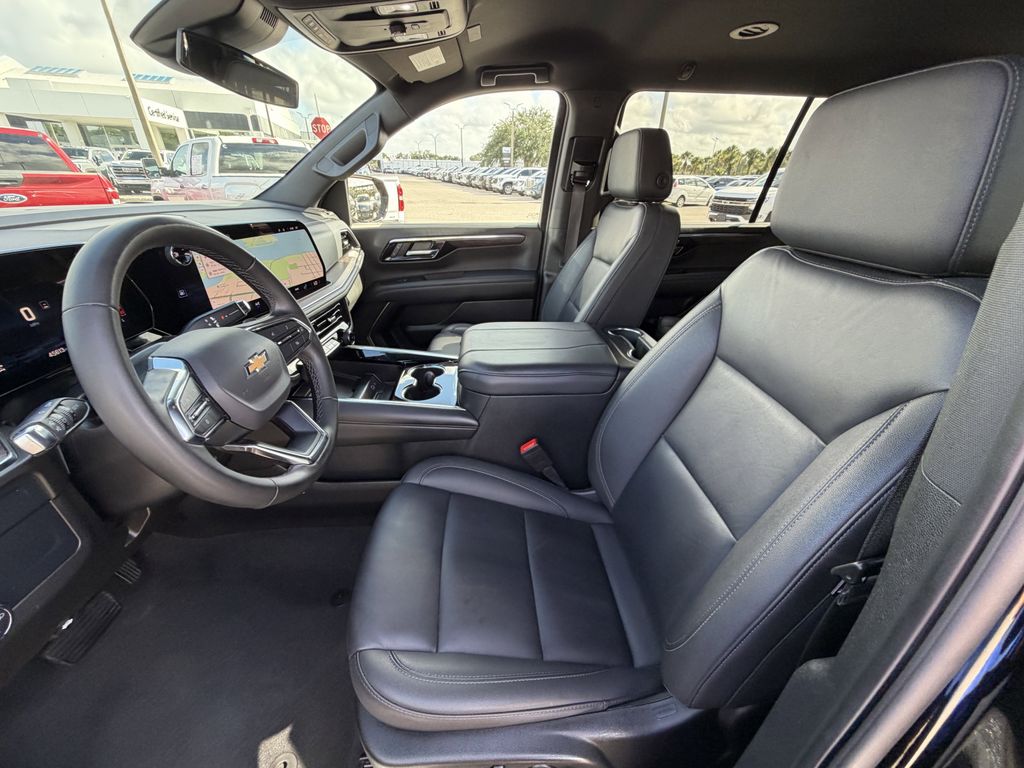 used 2025 Chevrolet Suburban car, priced at $59,192