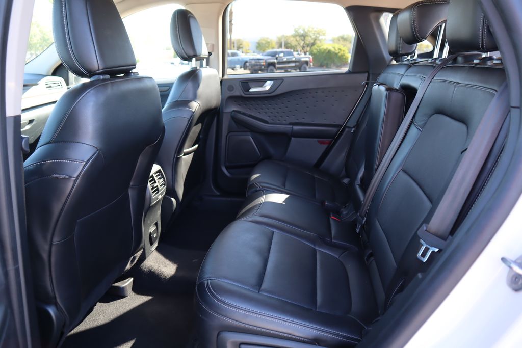 Thumbnail: 2020 Ford Escape - 20