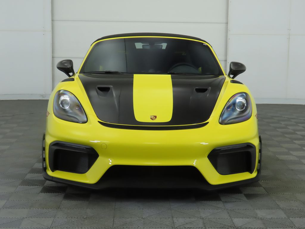 2024 Porsche   2