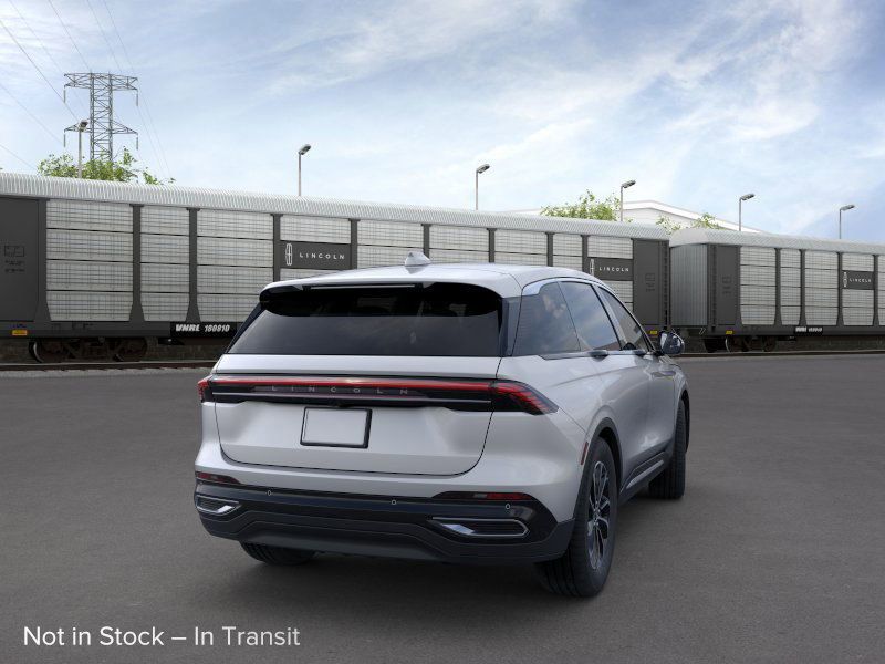 2025 Lincoln Nautilus Premiere 8