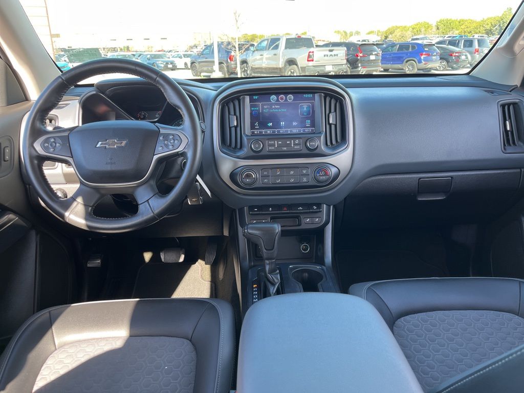 Thumbnail: 2015 Chevrolet Colorado - 15