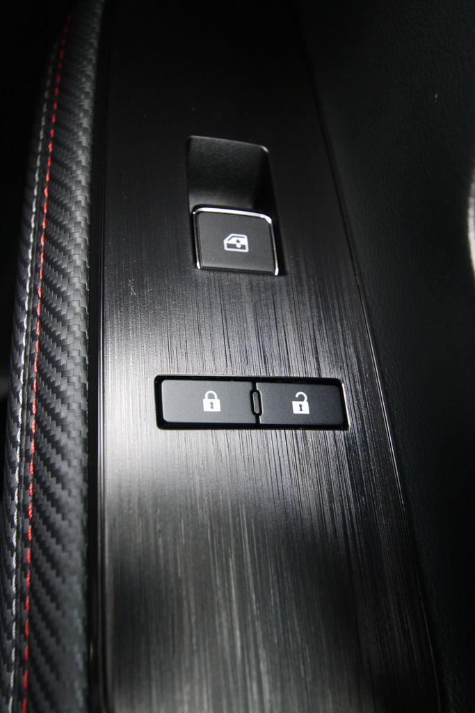 Used 2025 Nissan Kicks SUV