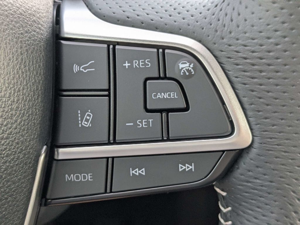 New 2026 Toyota Sienna Van