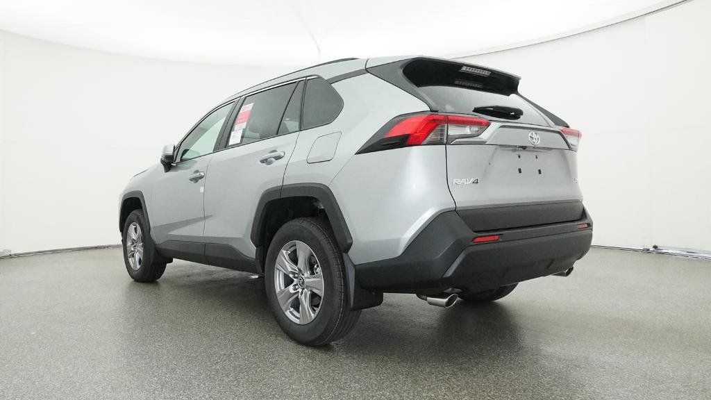 Thumbnail: 2025 Toyota RAV4 - 14