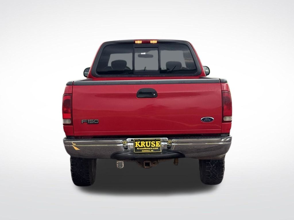 2002 Ford F-150 XLT