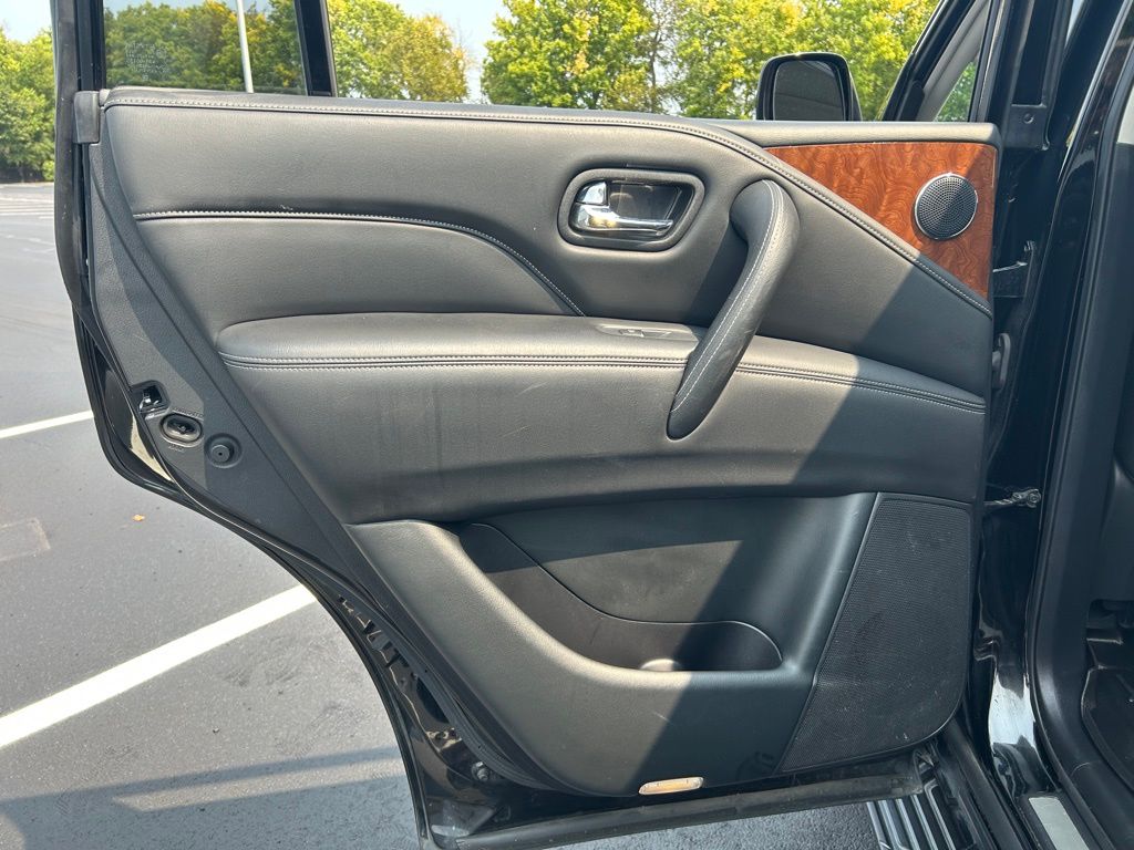 Thumbnail: 2018 INFINITI QX80 - 19