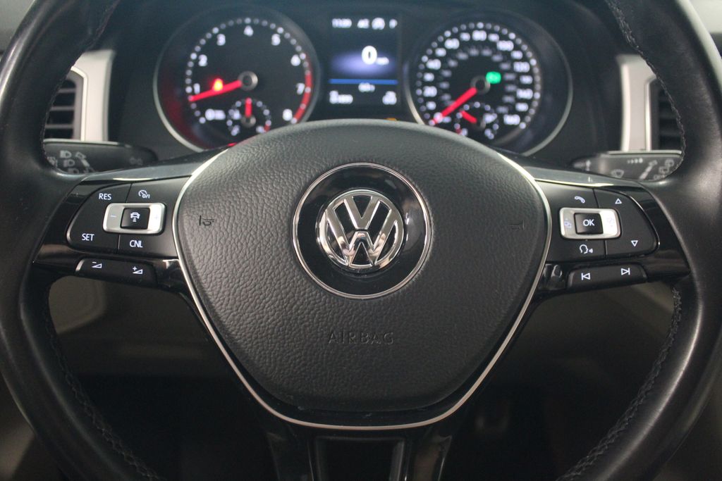 Thumbnail: 2018 Volkswagen Atlas - 17