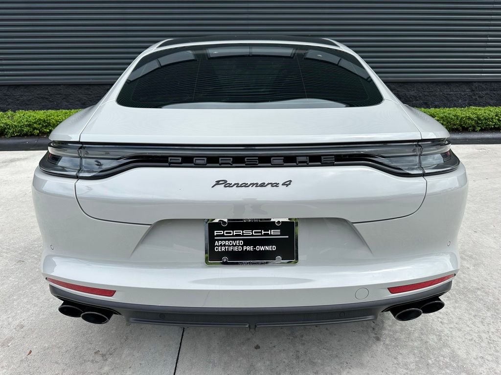 Thumbnail: 2023 Porsche Panamera - 13
