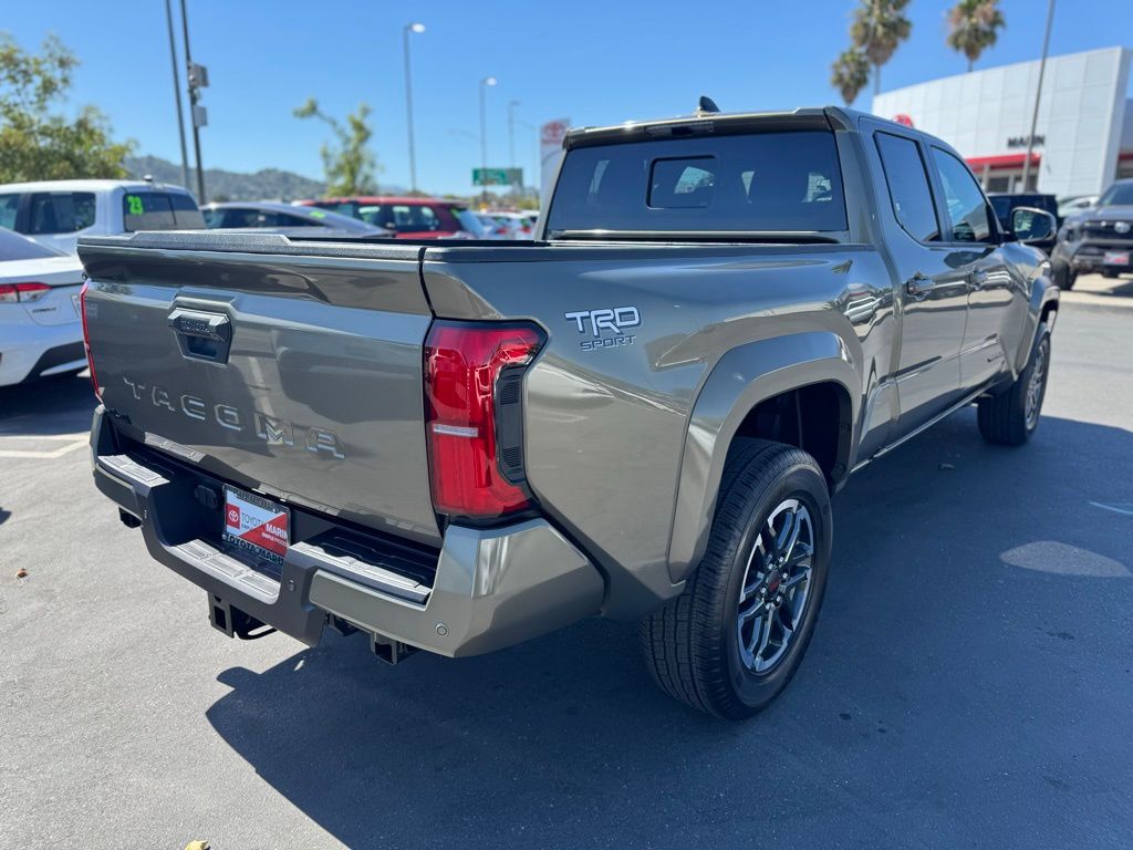 2025 Toyota Tacoma TRD Sport Double Cab photo 7