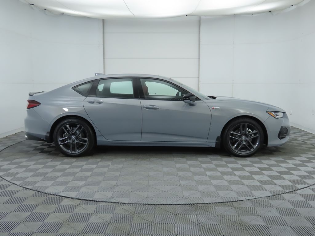Thumbnail: 2025 Acura TLX - 4