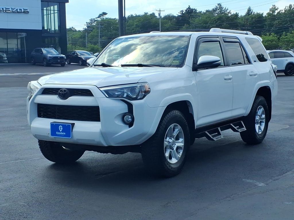 Super White 2018 Toyota 4Runner SUV / Crossover Four-Wheel Drive 5-Speed Automatic Overdrive