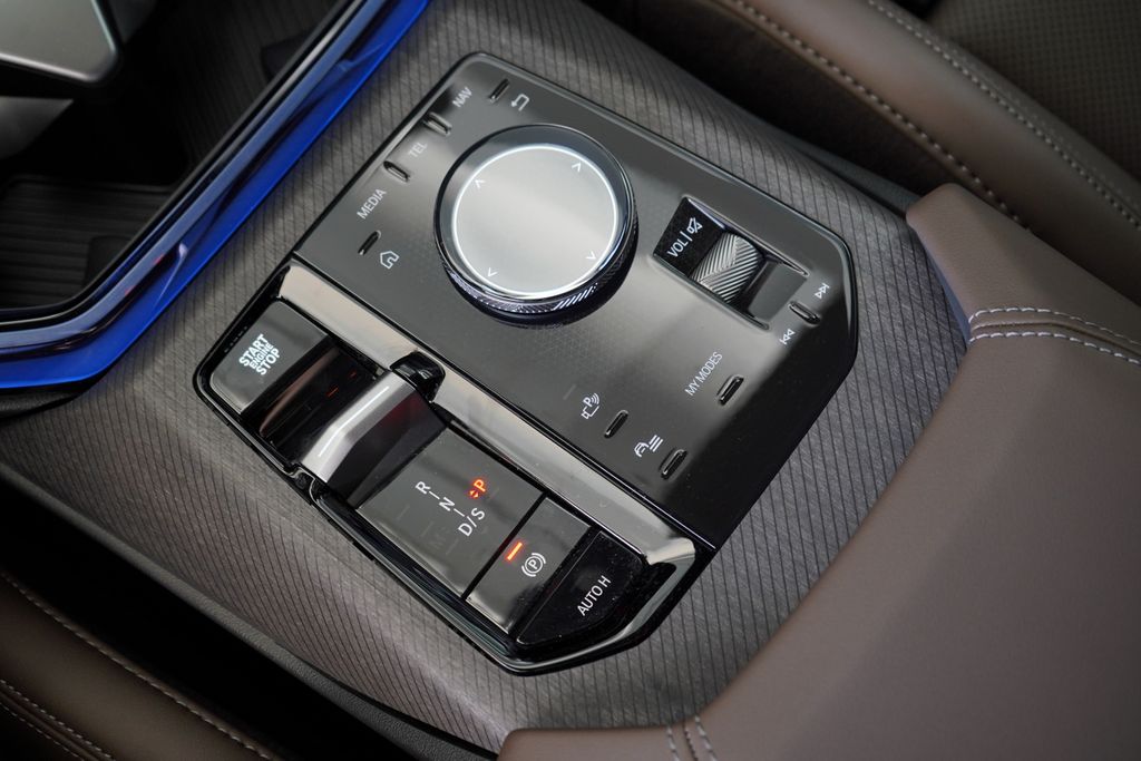 Thumbnail: 2026 BMW X3 - 18