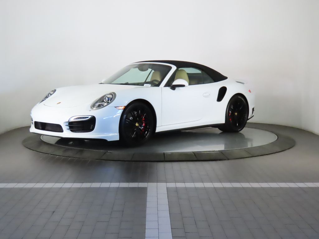 Thumbnail: 2016 Porsche 911 - 1